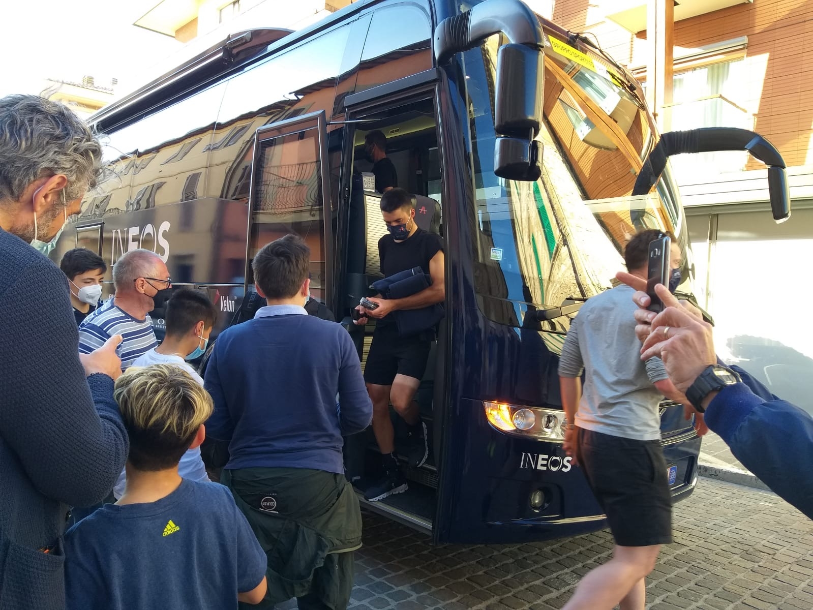 4dbb41d4-5f54-4bc7-990b-5d7c9339f59a