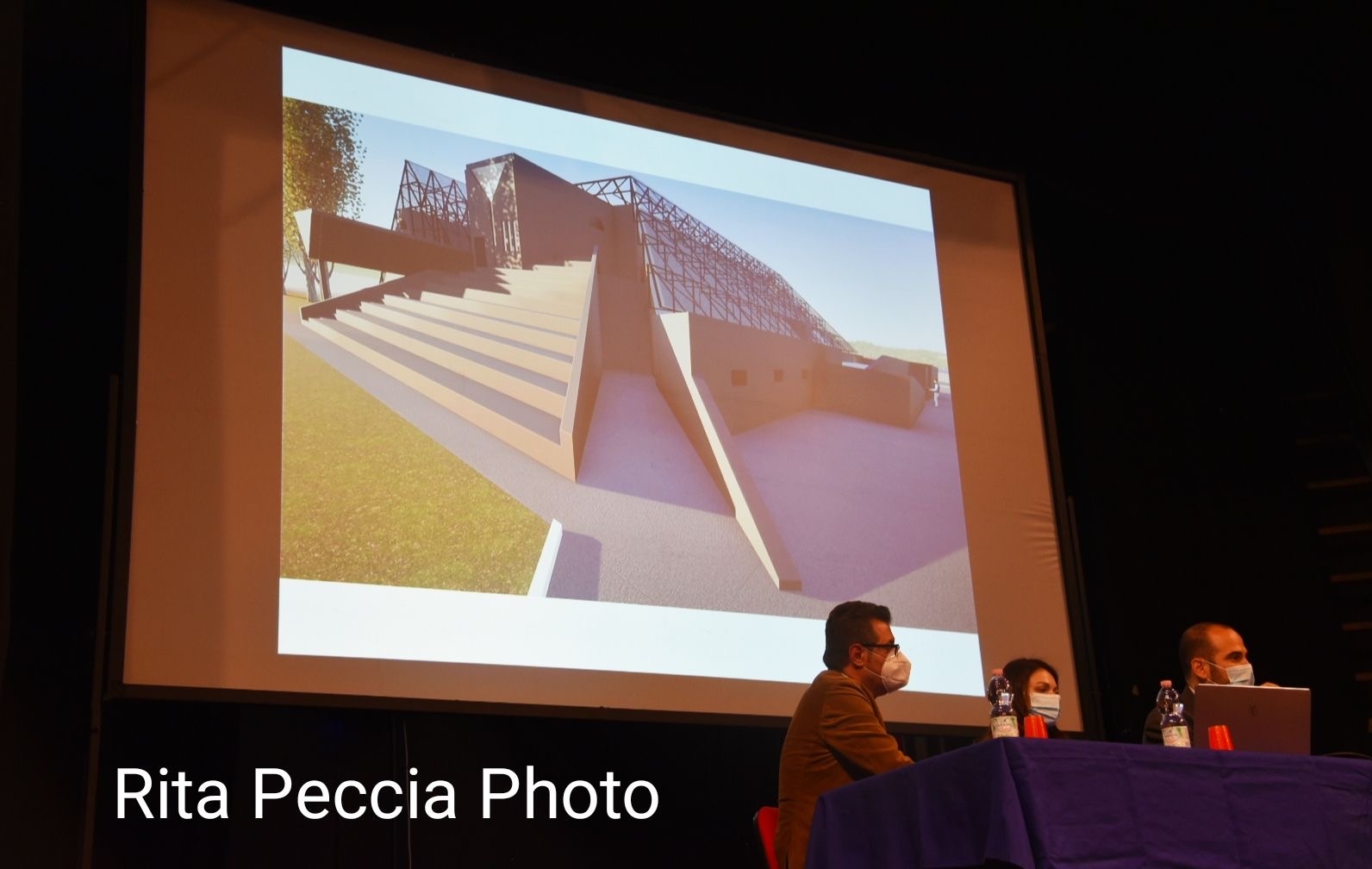 56A9F5DC-4099-4182-B92E-4C914447C736