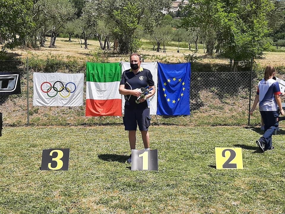 7A7DF3F4-00AC-43BB-9B96-D4586B64BD4E