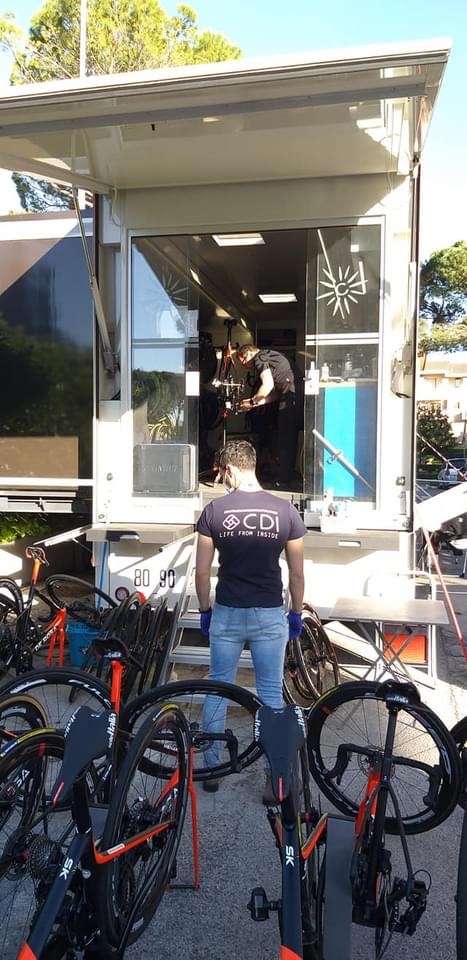 7C9E8087-EA8F-4F54-B3EF-CD2EFDC65B25