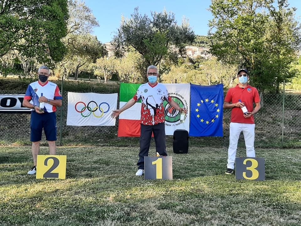 7EA34D35-D611-4E6D-88A4-E8506BD3A5EA