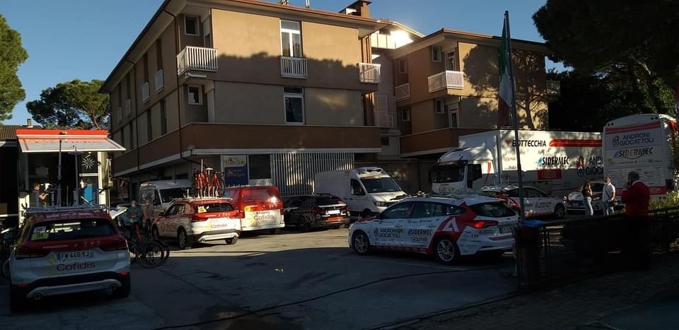 7FF6C26B-7EB9-4506-9A89-7A29A05CAB1D