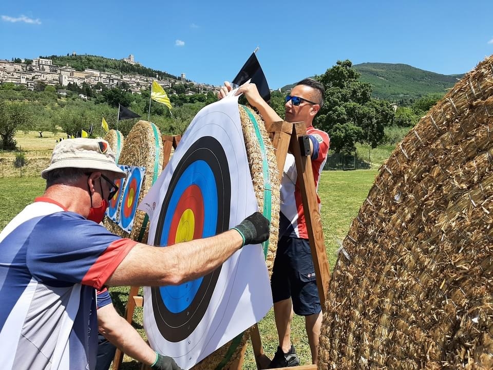 9DADF76F-F442-440E-AE79-C053CC88F92B