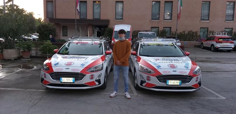 A9F07446-2CEE-485B-B9AB-BDF0FC137FF7