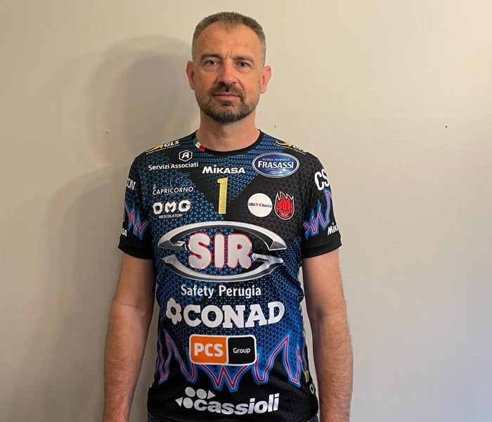 D4EB7094-84A0-4AB4-8300-DEDDE780F9B2