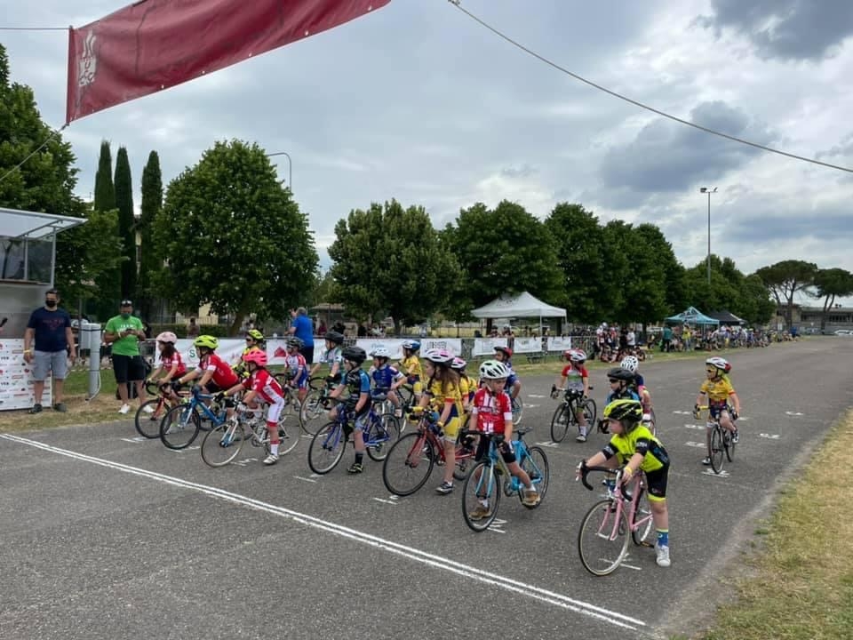 146E1813-8D9E-4137-9A4A-58E941070CC0