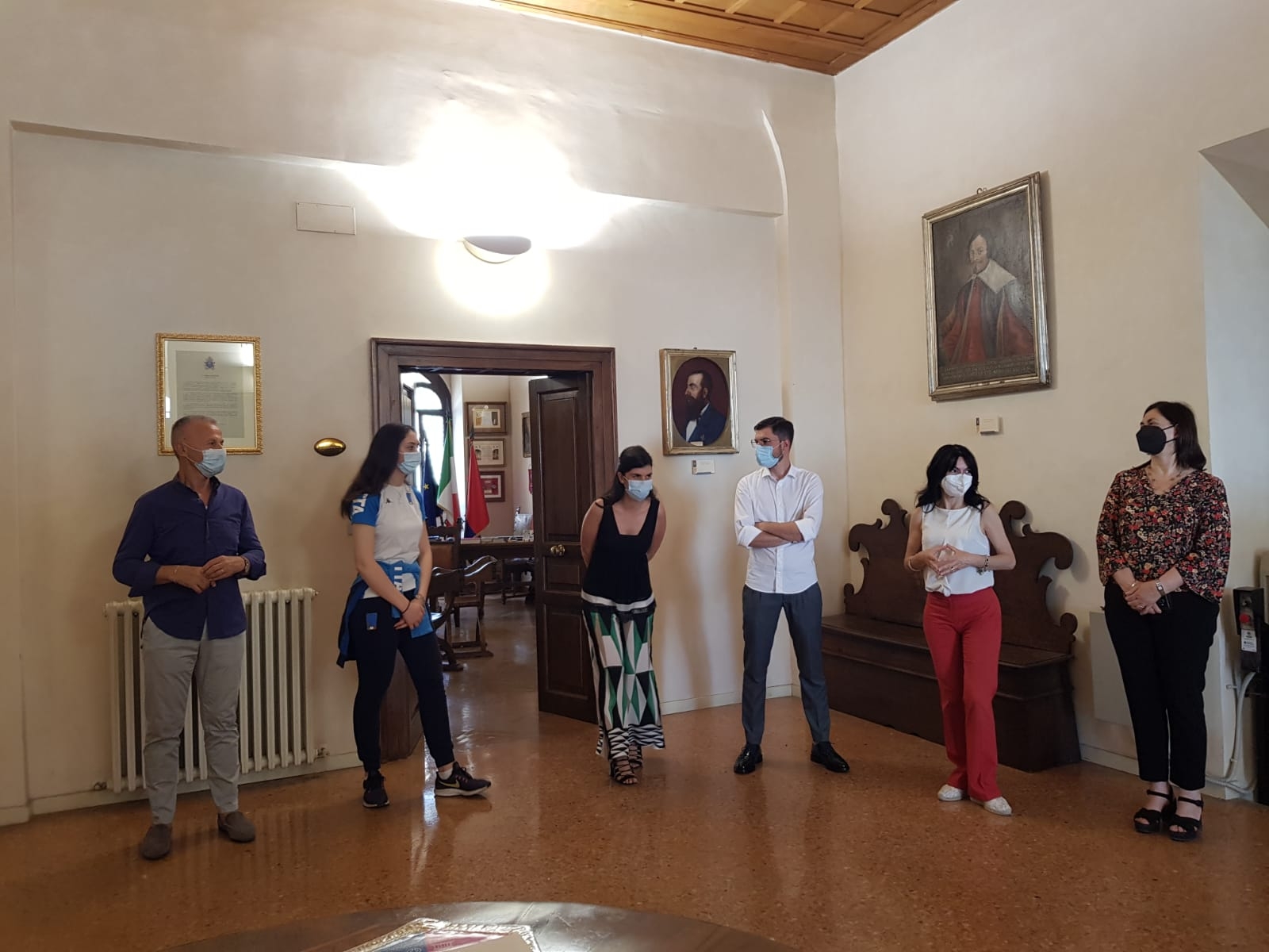 2D87A474-CCBA-48CA-900C-B632DCAD9AEF