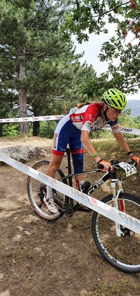 4831E144-5232-48E5-A02A-53E1B872701E