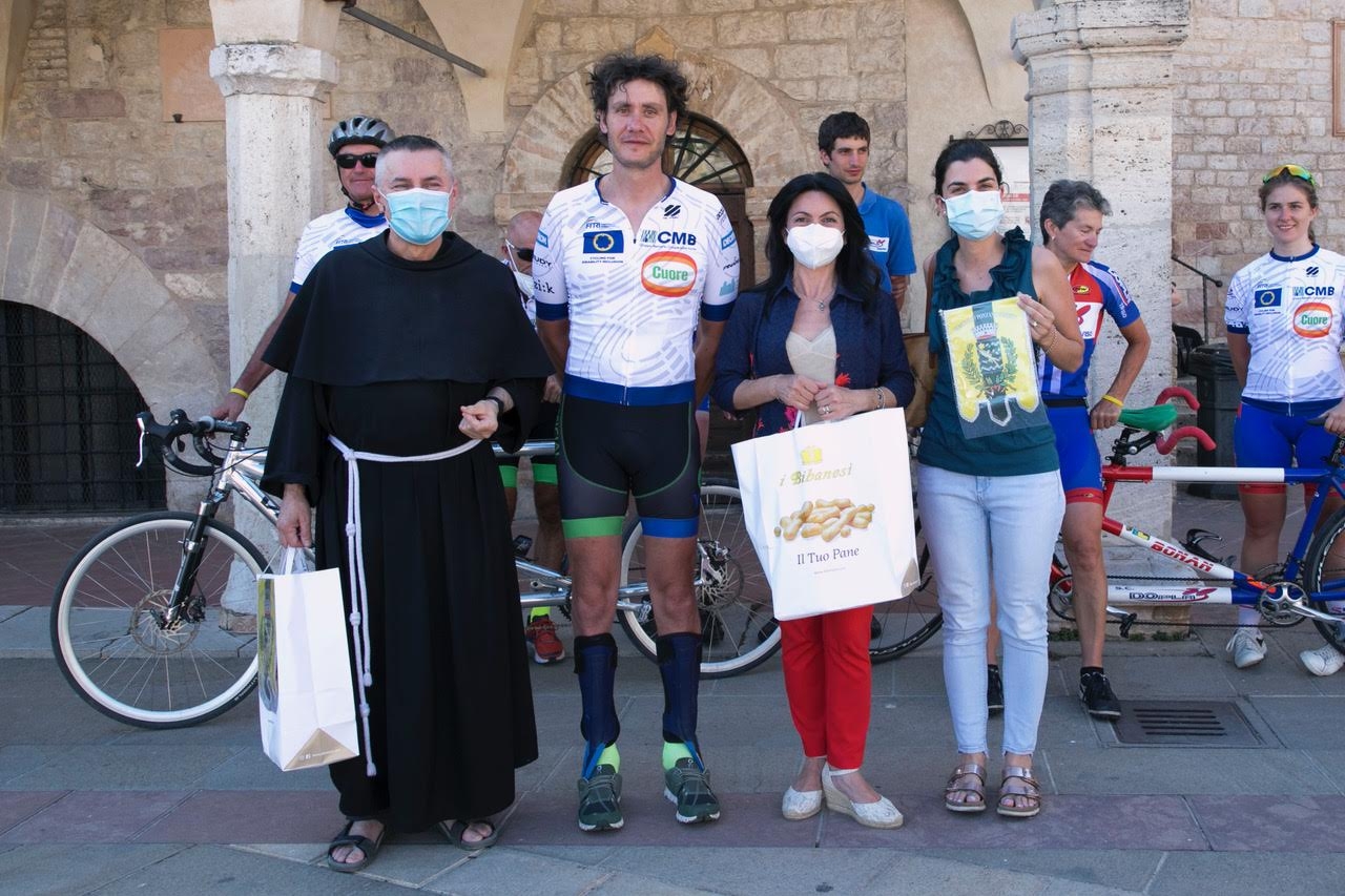 49B2194F-8C1E-4B62-9478-58A8E33F0080