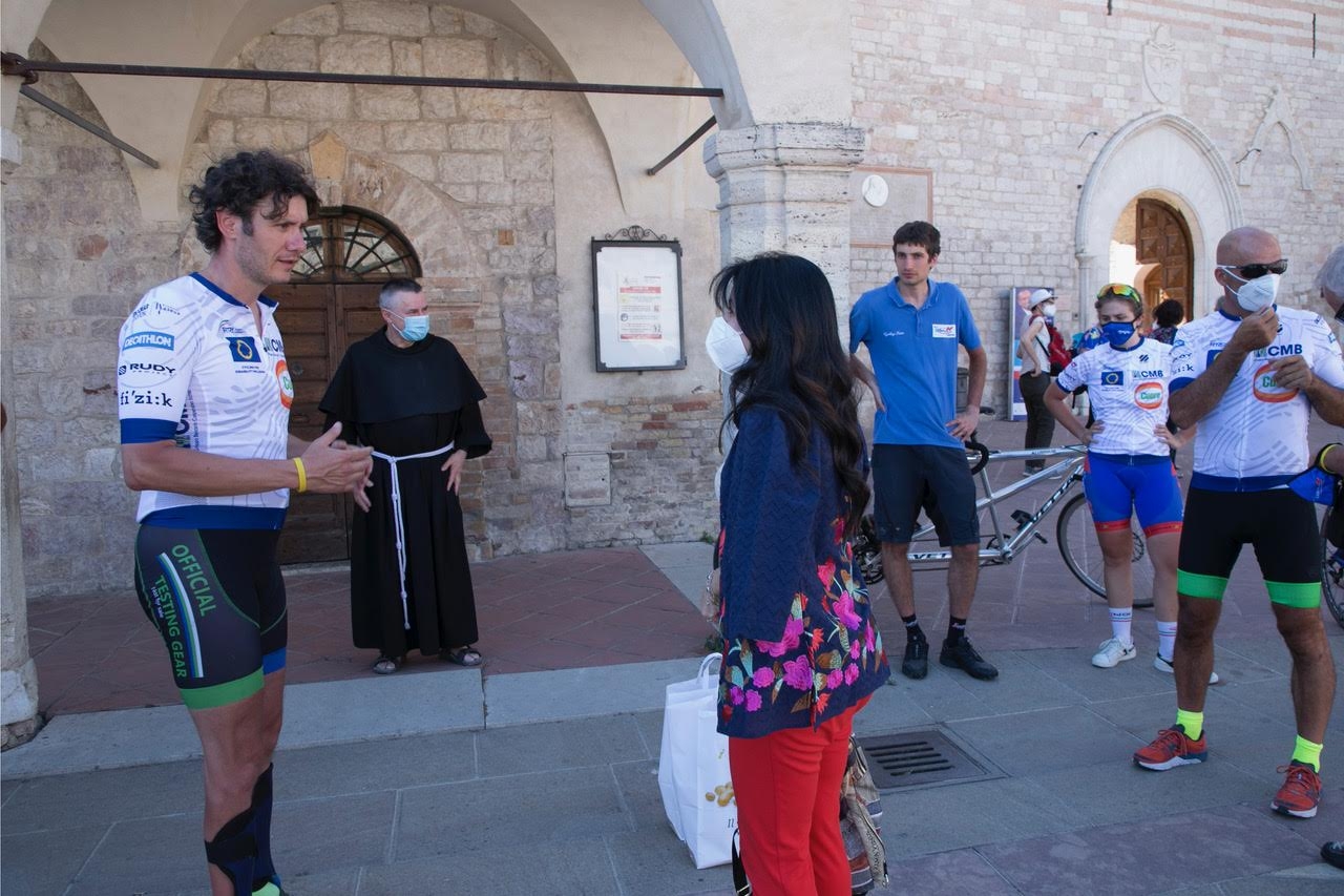 4D82D845-ACE9-4D29-BE91-333E3C9BA77F