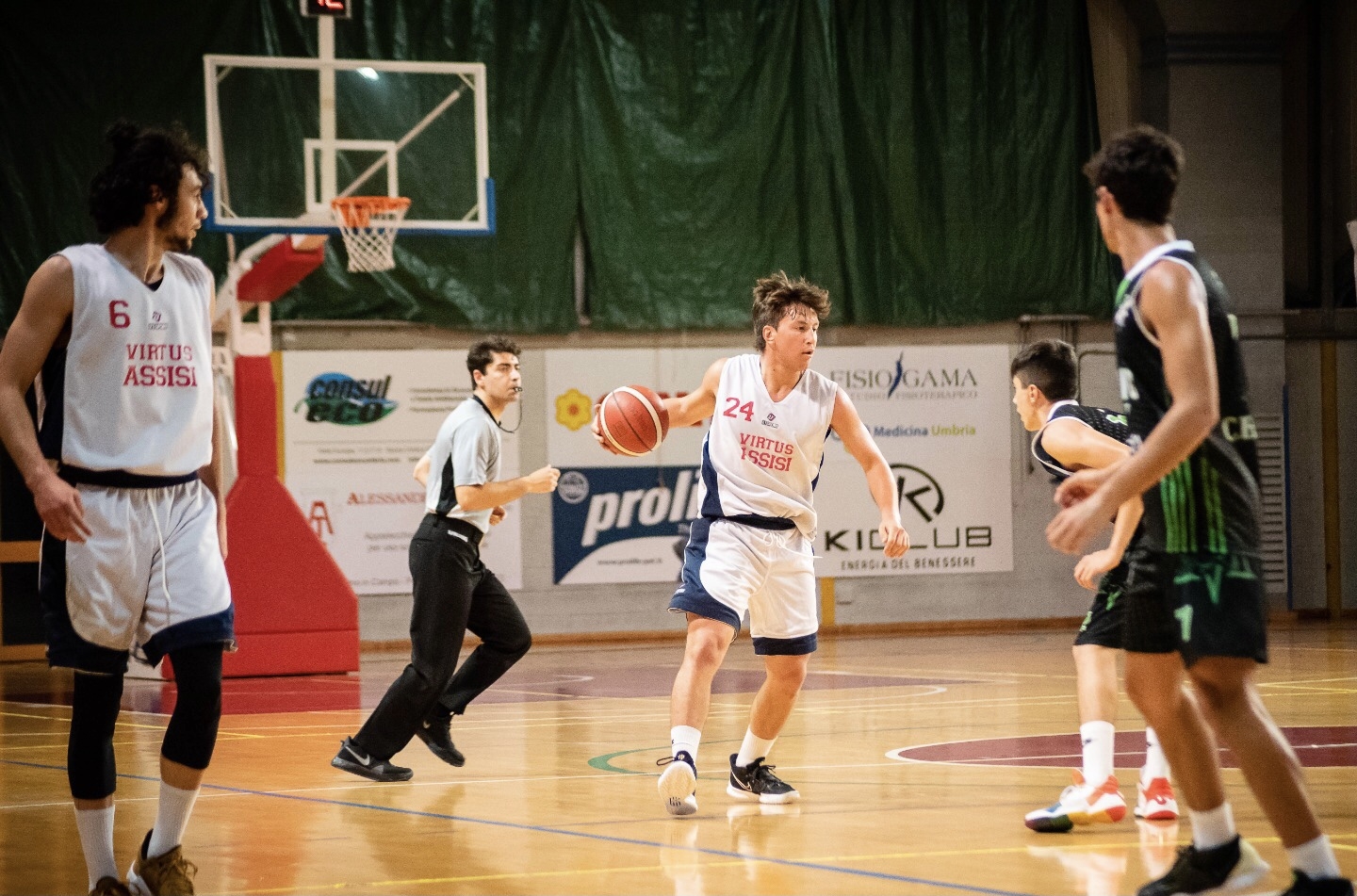 5C334A54-81F4-4853-8DF2-92B64AD85023