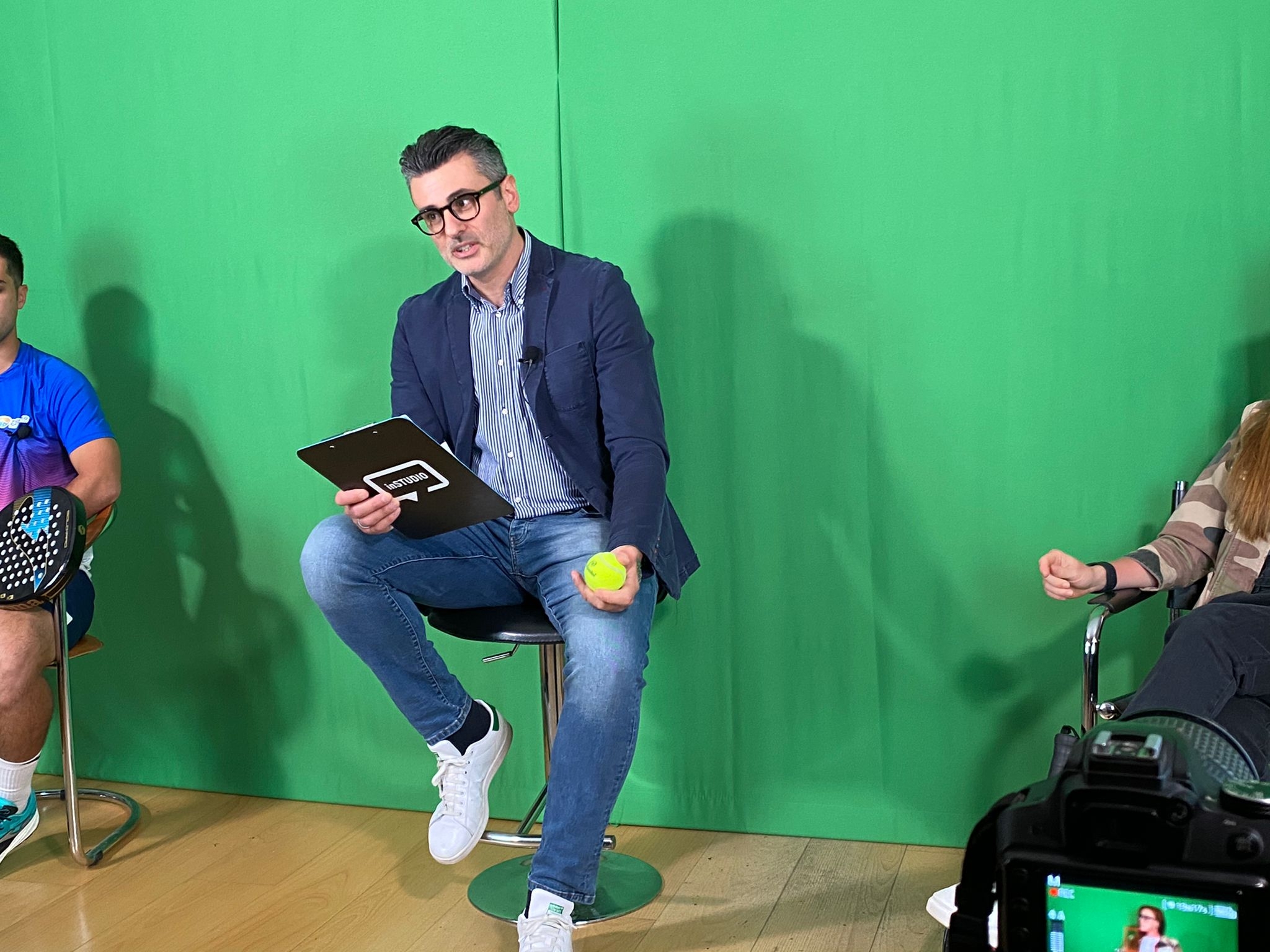 7807C2D9-5B7E-406E-A205-853F4E1EAE96