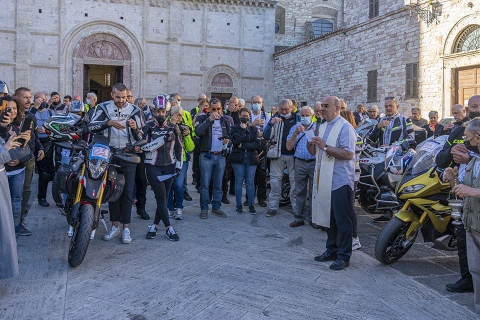 E3B40F34-E381-4051-807A-22A423A99997