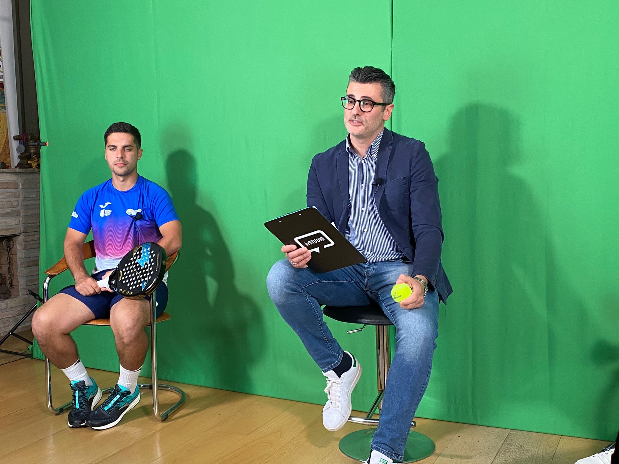 EBB3BA43-2642-4A1F-B40D-423DE0CC2552