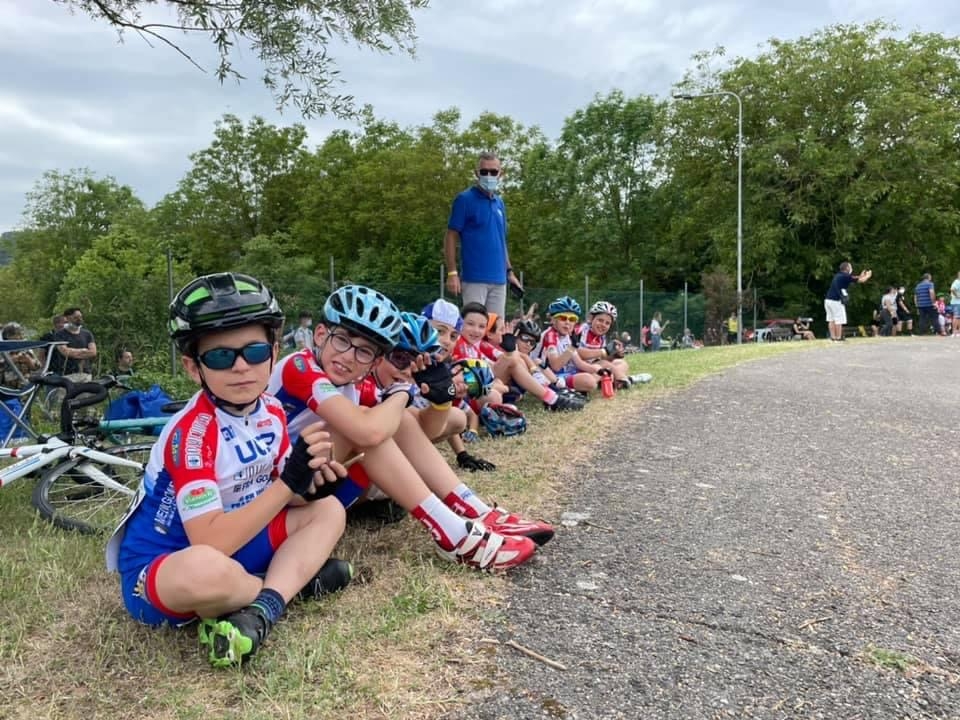 F9F0B82B-0B53-475D-ACFB-468C90C1C636