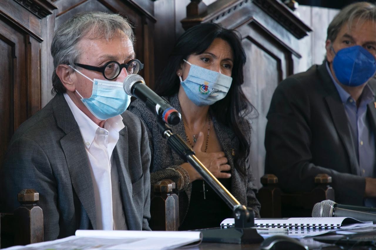 64080A45-36E9-4ED7-9629-225C06330370