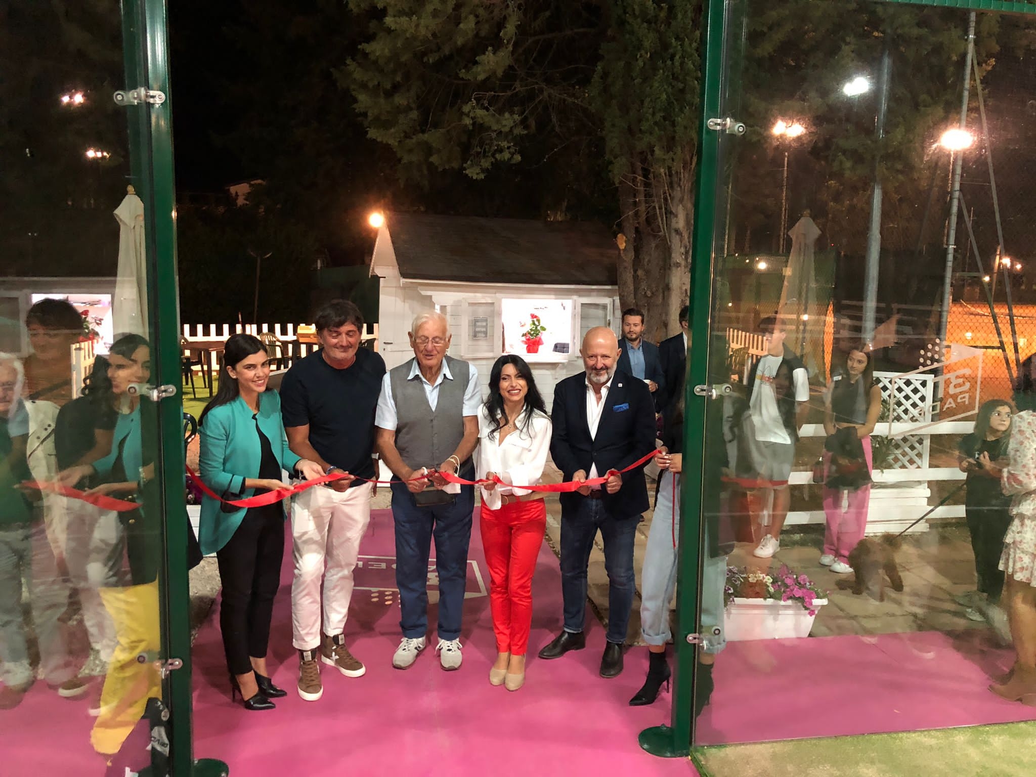 24F51DC7-2AB3-4DFB-A9A8-9C4390A2ADA9