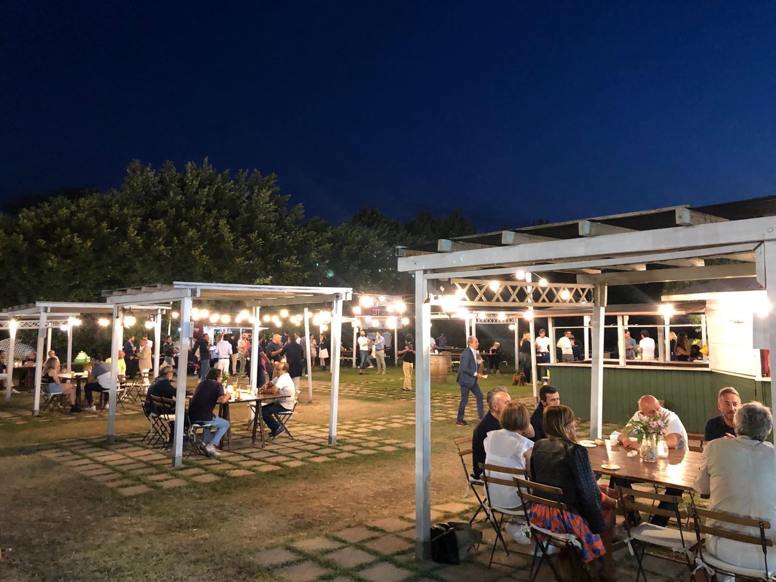 32356B2E-5C21-4B41-B584-3292295F3AD4