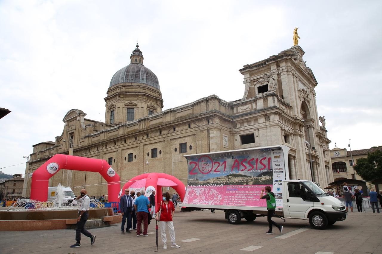 3A1F678B-94C4-46F5-ACEF-7C7627408BAD