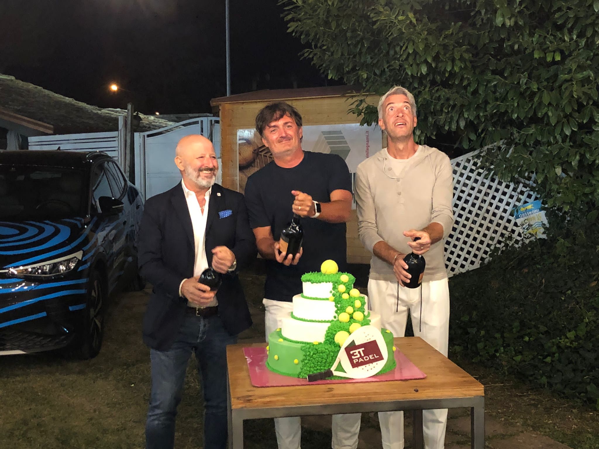 3F98752E-732A-4C6E-A6CC-AE78E8C2E499