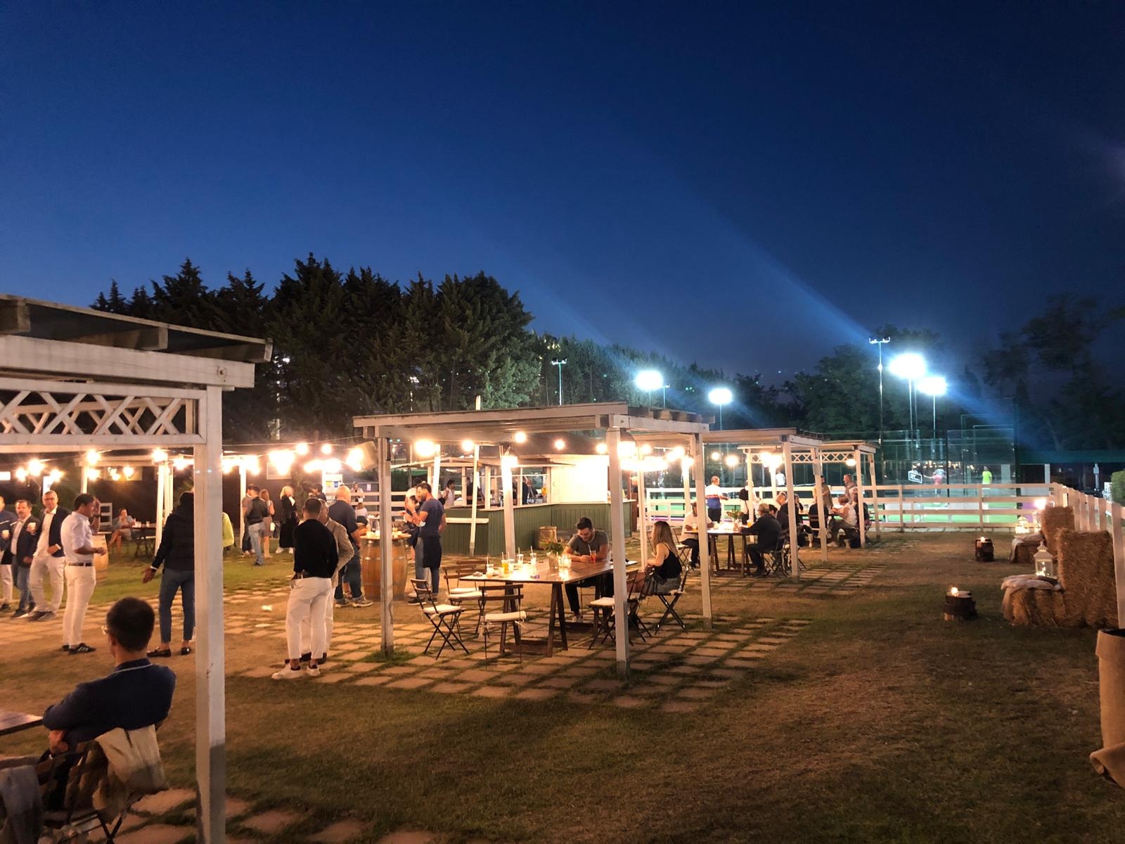 45AEEC91-7254-427E-920B-FD7B2532D7A5