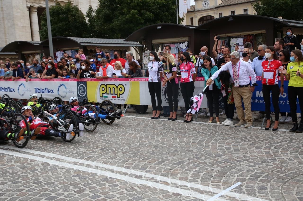 5935C686-E83E-4B83-A034-DF6E867D47A1