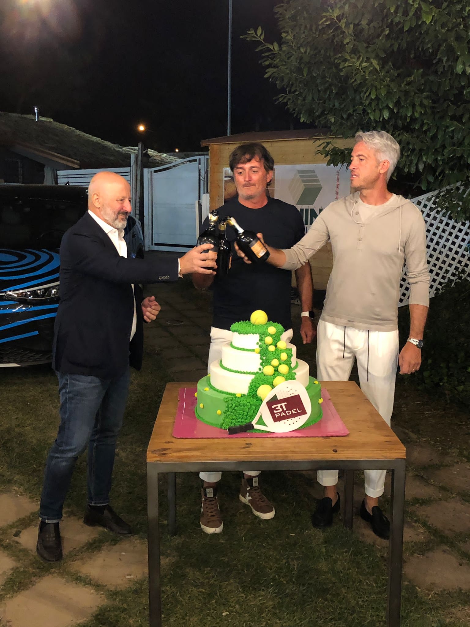 6EA288BC-F17E-4E74-9033-BF1D71E19F6E