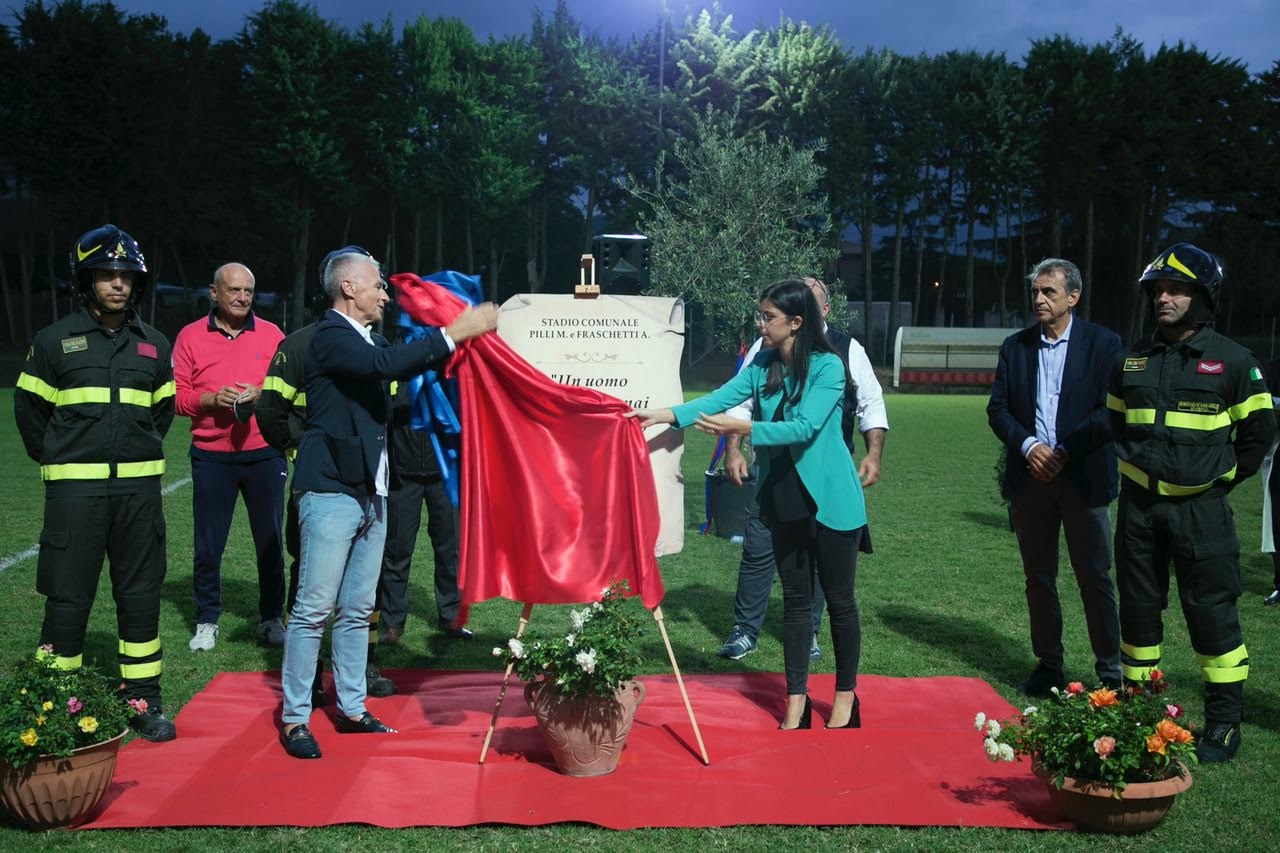 6FFC41AB-52C5-4F39-AA24-75B8F5763727