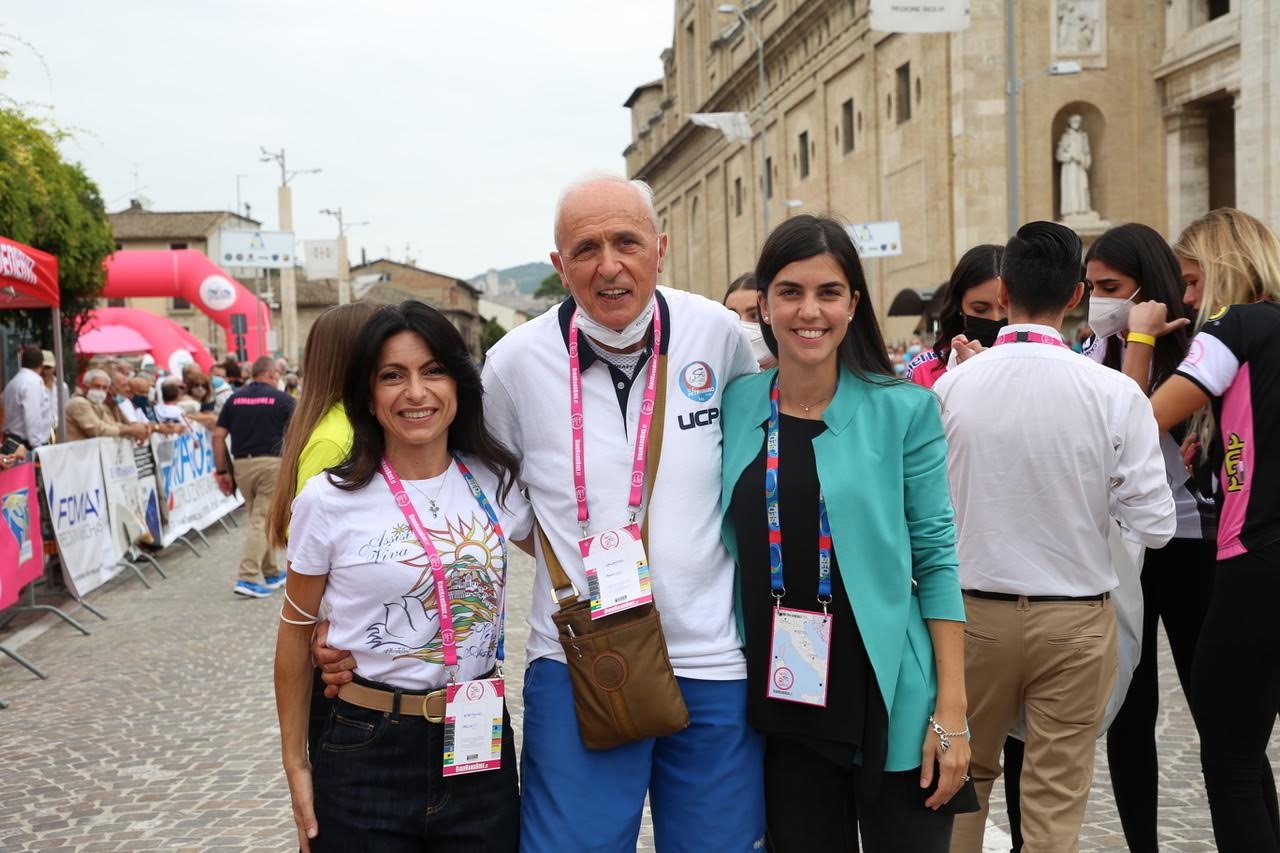 CA57D415-BBCF-4A15-A07F-C2DED736EE4C