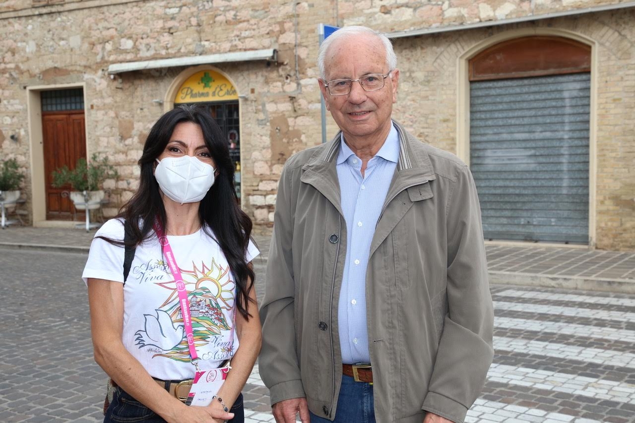 D1F9DDCE-A8DB-453D-AFE0-839D68DF71C1