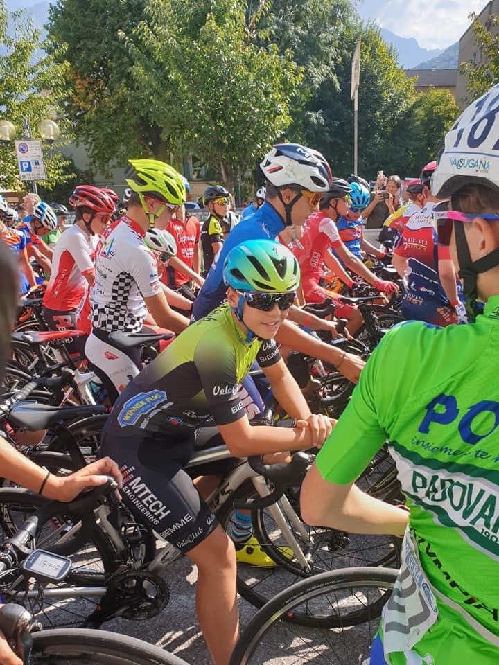 E5ACE687-762E-4779-9BCA-817D32612EFC