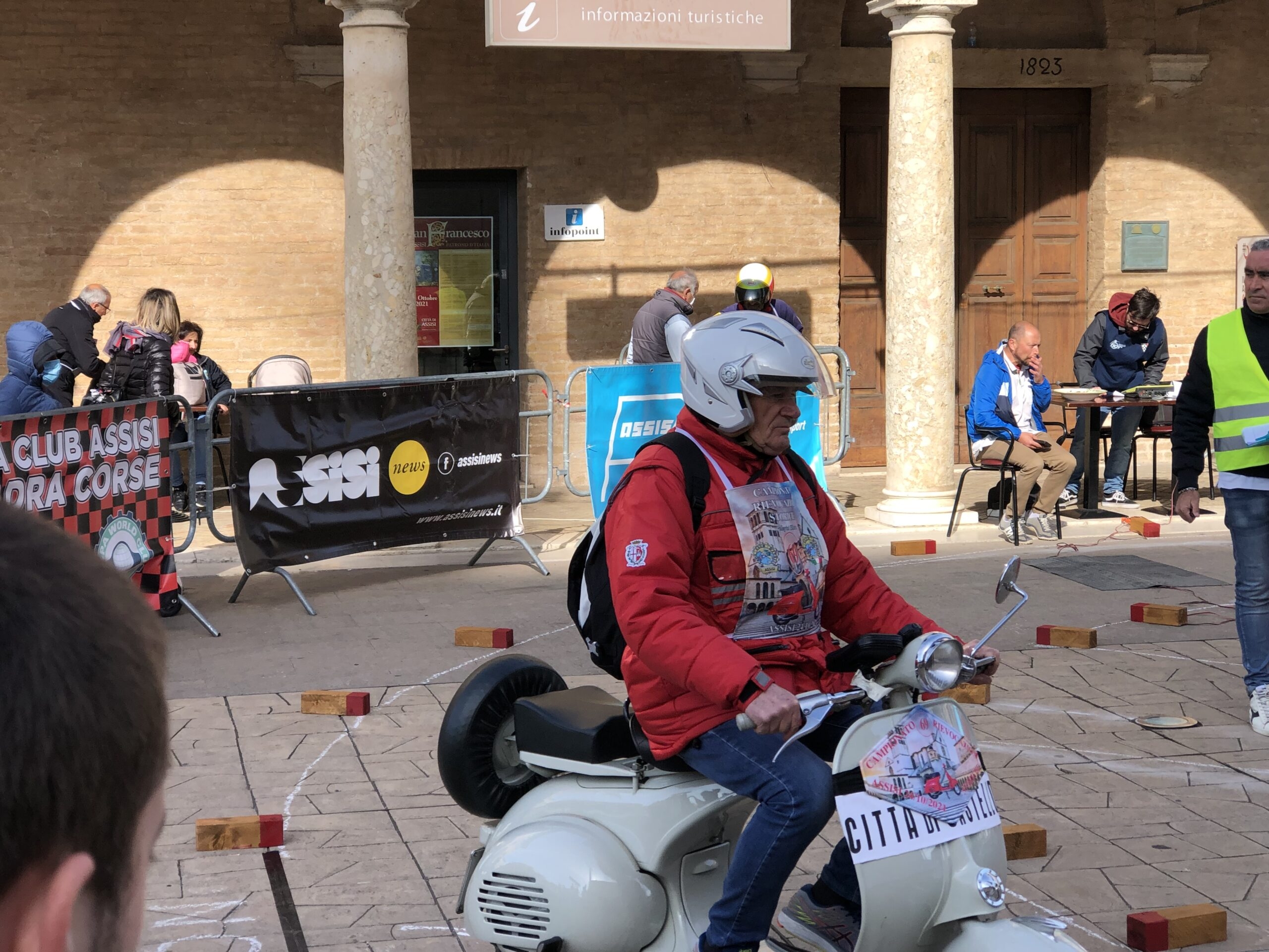 Vespa Club Assisi
