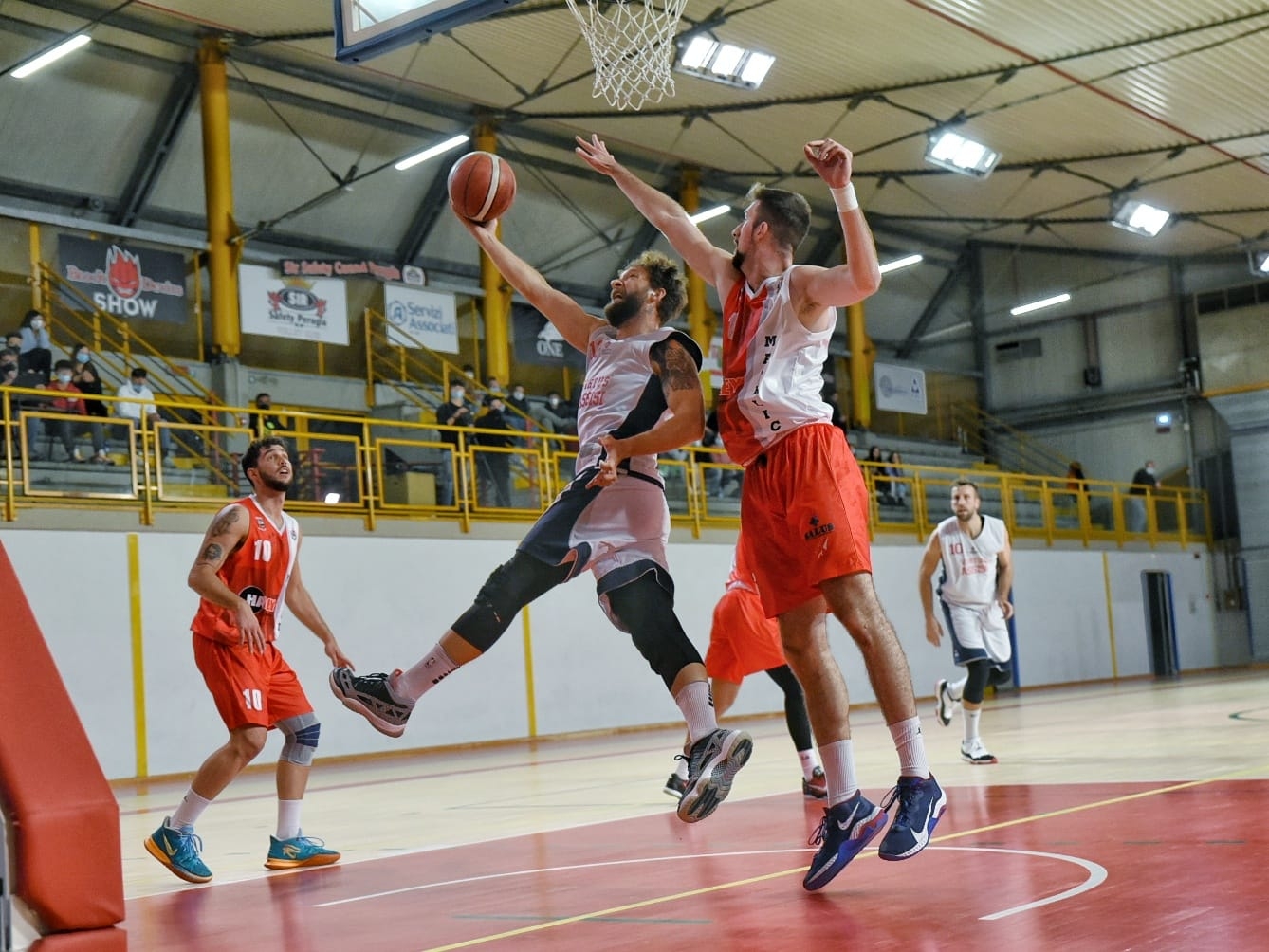 9E95C546-438E-4157-B71C-BFEE31E33300