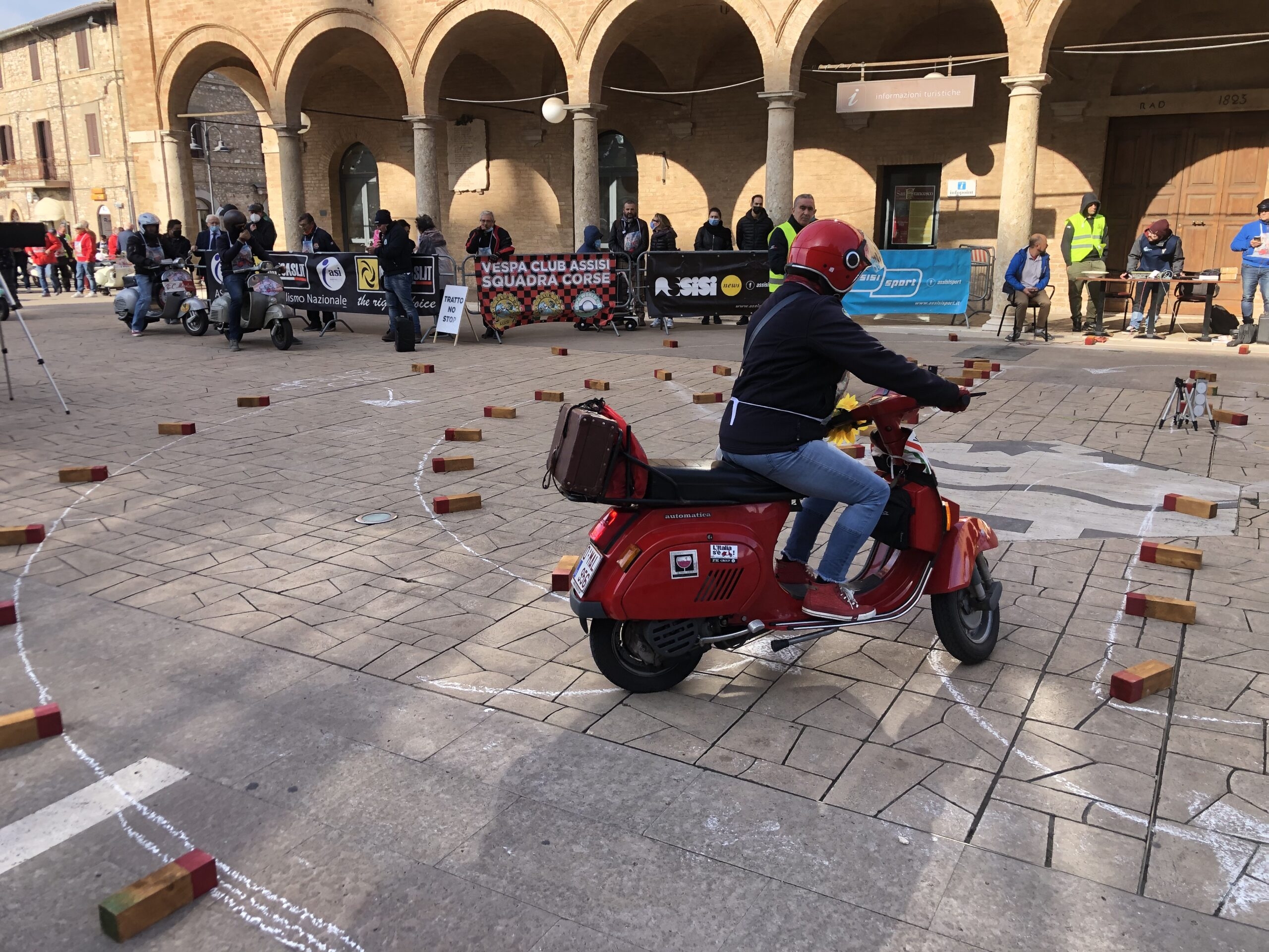 Vespa Club Assisi
