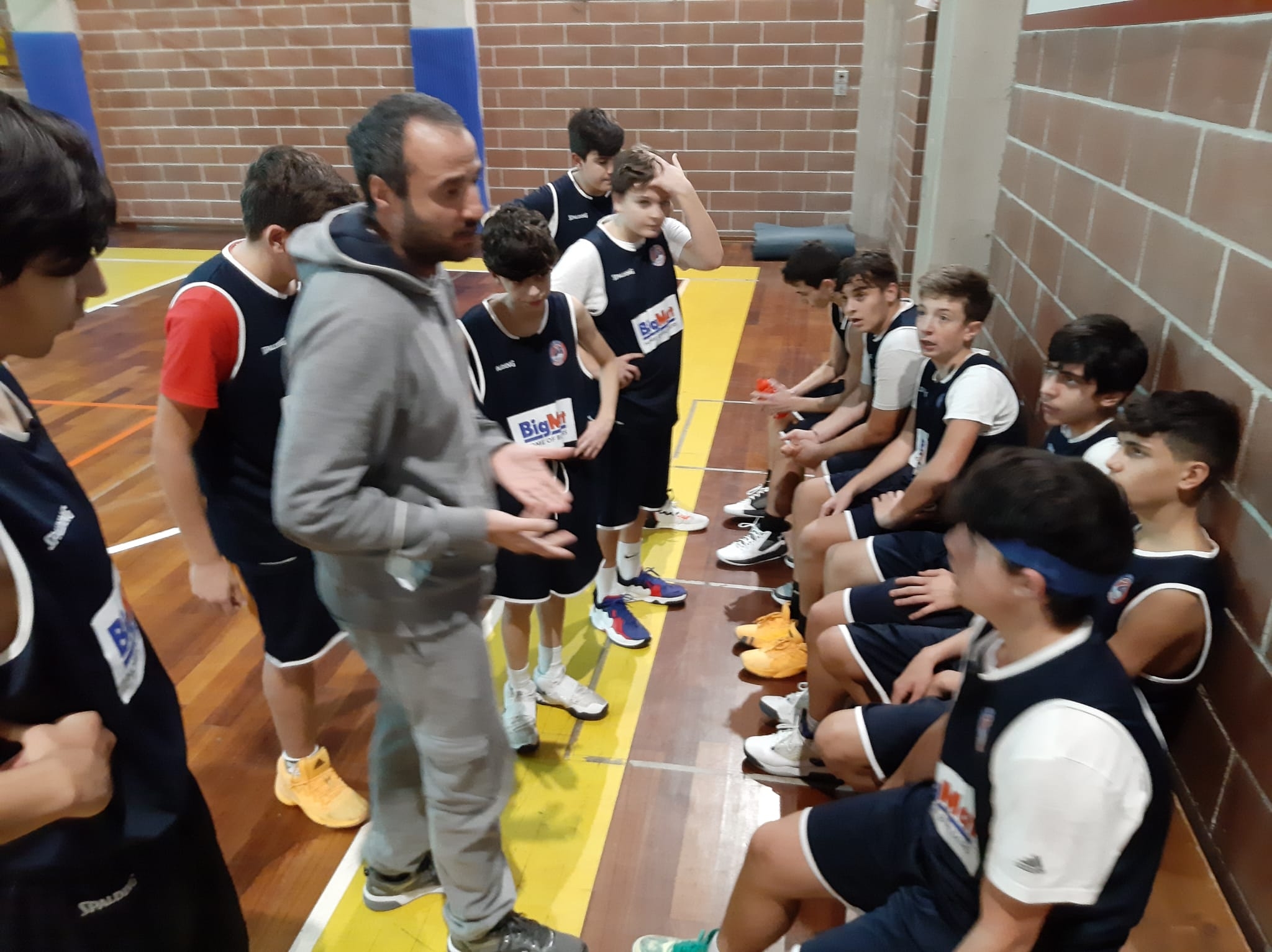 CF9105E2-1C69-4E1E-A44B-A6B012C4DD8A