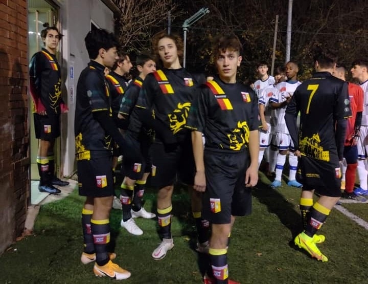 6EEA2B0D-23AB-4DBA-8ACE-E37F0362A161