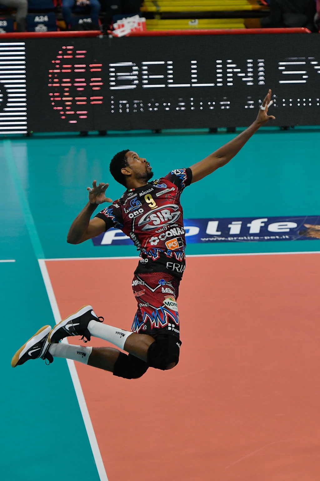 7E051DDC-C270-436D-9EBF-594989FCE97F