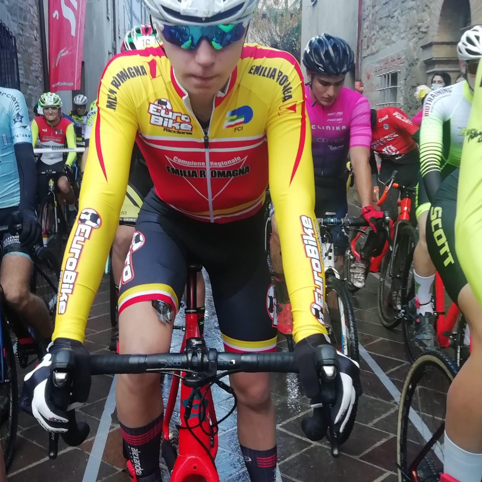 CE5B74F9-97D8-401A-BEDB-4BAC038A7884