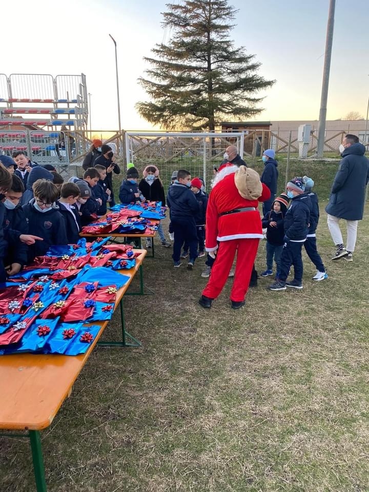 E2651DCA-398B-4FD4-B1C2-371ABAFA8793