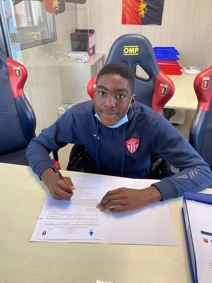 F20CAE4B-551F-487E-939E-654B54790624