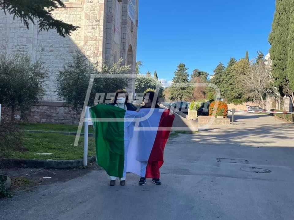 34044859-E9C8-404F-9C00-1A56A673B90A