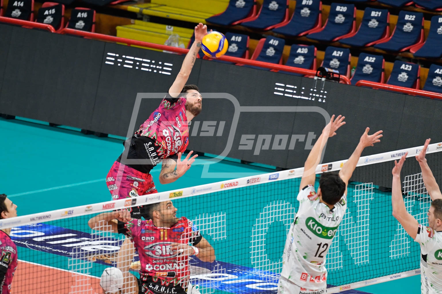 Matthew ANDERSON, attacco