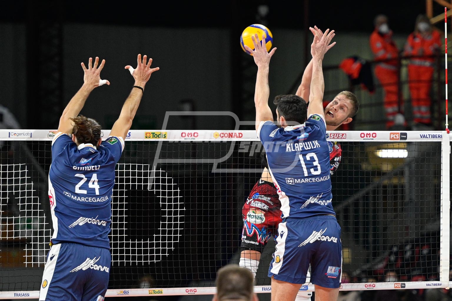 51759E8A-843E-4760-8762-B34165D3ED6B