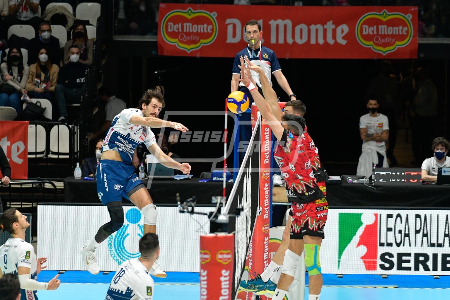 0952A293-977C-4154-8CDC-6281B3AA38EC