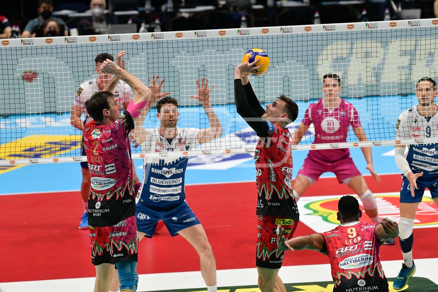 1DB785E9-BB7E-432D-A967-6E2D5E5D800D