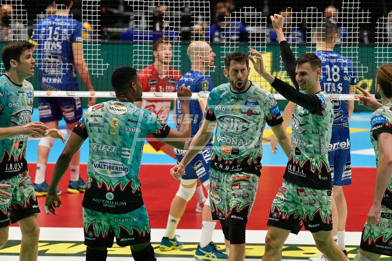 243F0C76-9509-43C5-86BE-3AB58A307965