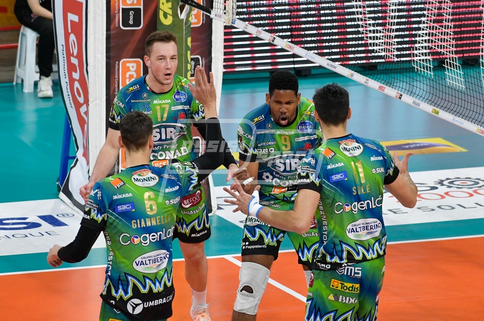 9BFF43CB-13F3-49CC-819D-1F37AA9F2E74