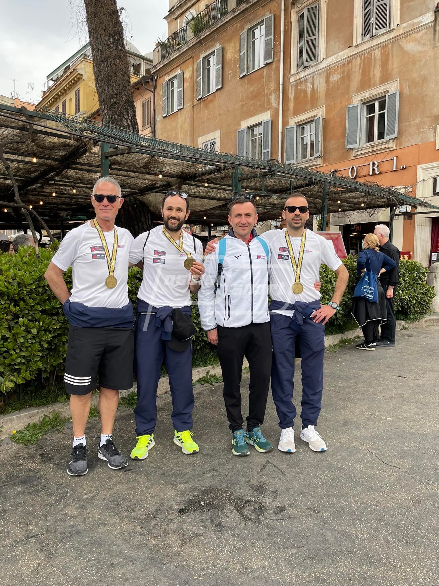 C0A3A613-45AC-46A9-868B-25C4B768A311