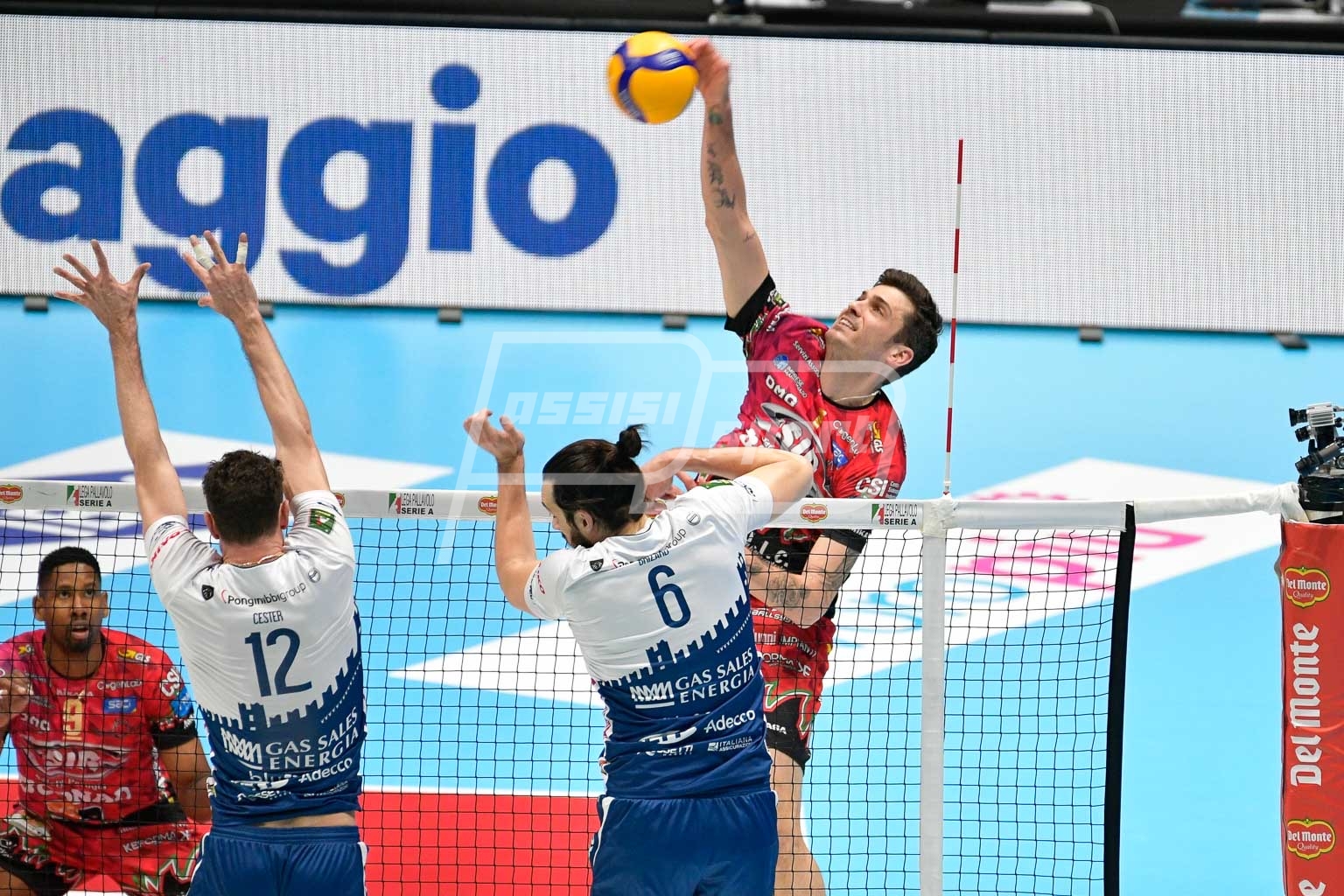 CA620FA2-319E-48DA-89F1-495742048410