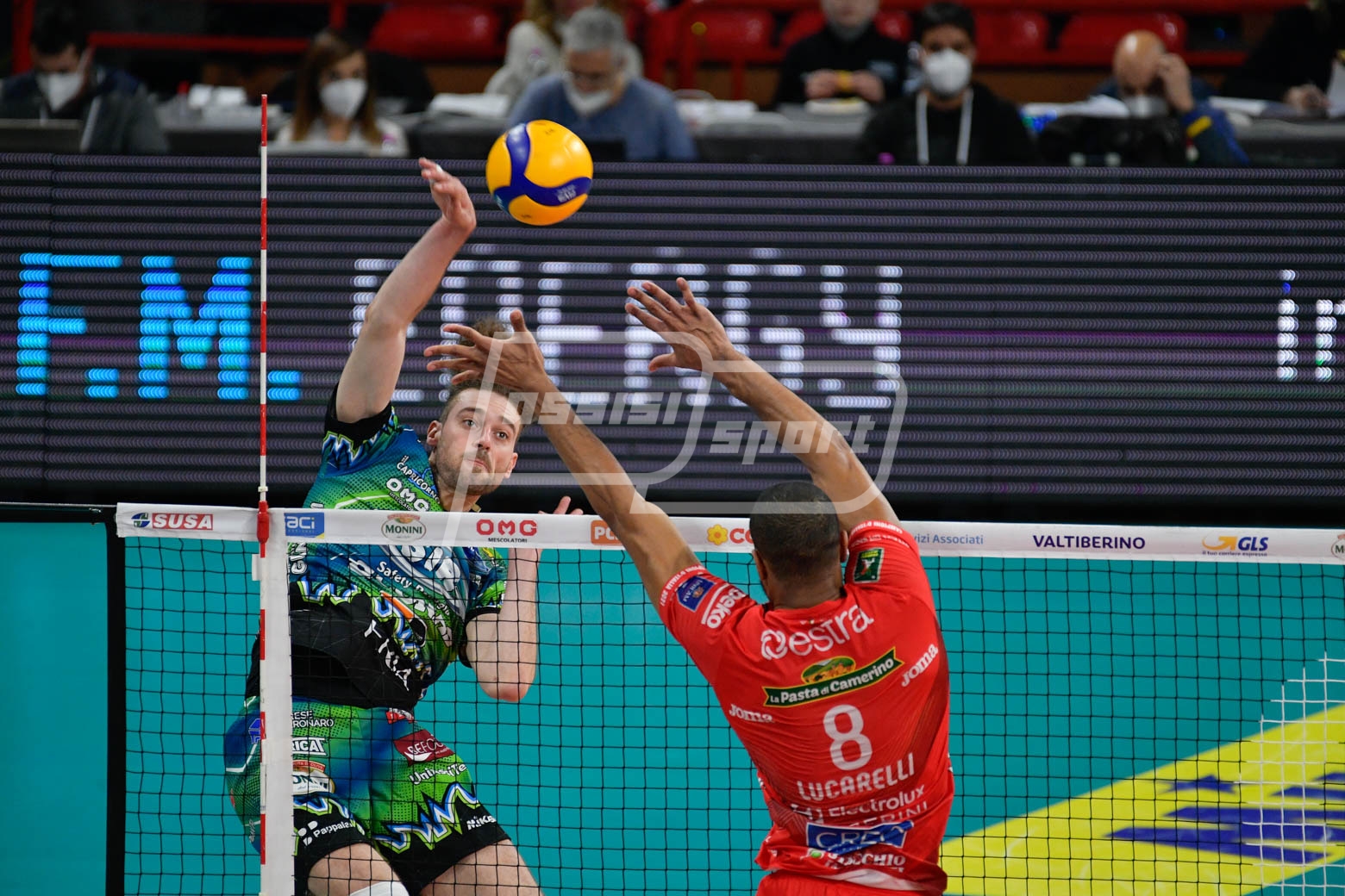 D8F4C965-FB2F-4CAB-BB10-0421AE93FDAE